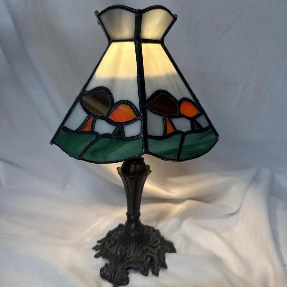 Vintage Tiffany Style Mushroom Toadstool Stained Glass Table Lamp 11